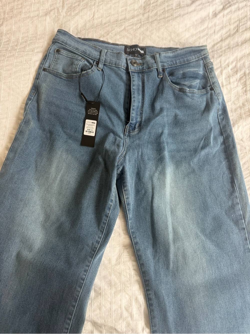 Fashion Nova Women's Light Blue Straight Jeans